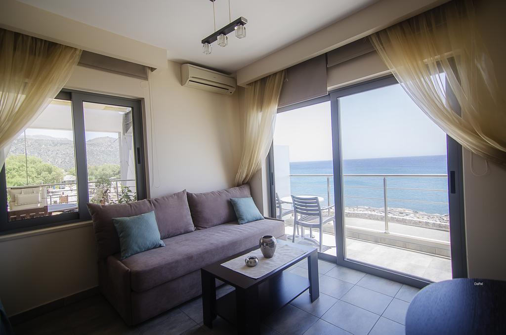 Gonis Suites 팔라이오코라 외부 사진